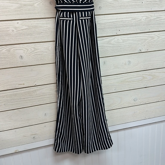 Banana Republic Wide-Leg Cropped Jumpsuit Size 0 - Picture 7 of 7